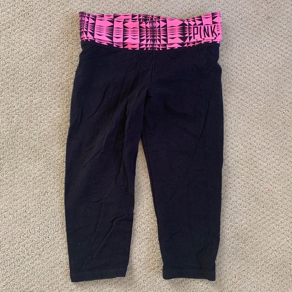 Victoria Secret PINK Yoga Capri Leggings